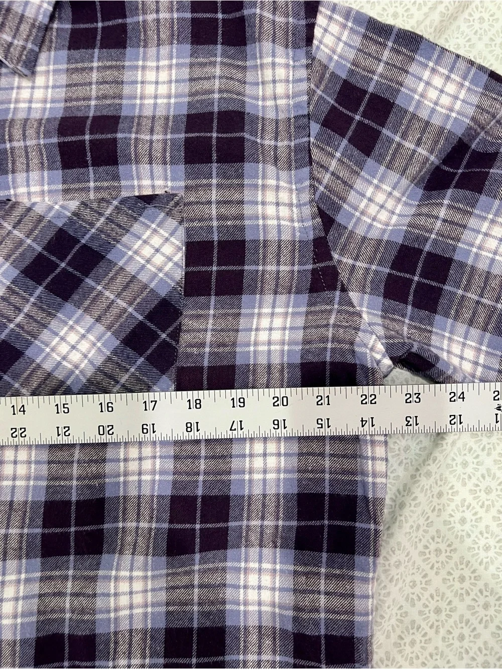MNML flannel shirt — blue/black/white plaid, size L, 100% cotton Chrome Buttons